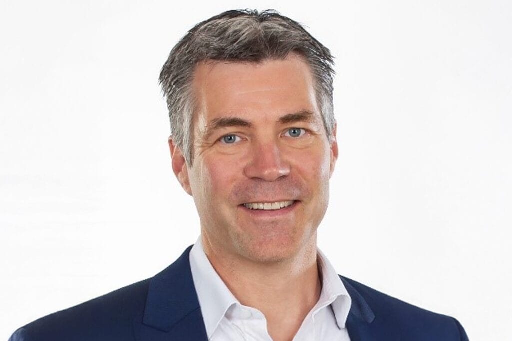 Portrait von Rene Schierscher – Experte für regeneratives Innovationsmanagement, Robotik und unternehmerische Zukunftssicherheit